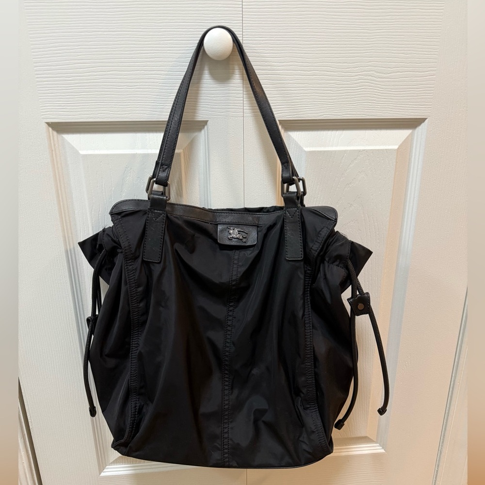 Burberry tote
